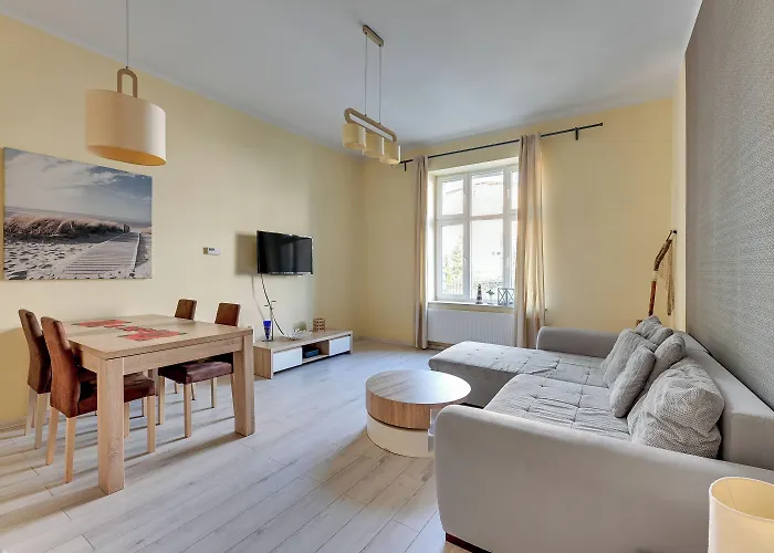 Daire Bryza - W Sopocie By Grand